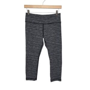 Lululemon Leggings Womens 6 Black White Crop Capri Space Dye Yoga Athleisure